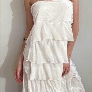 Tempo Paris Strapless White Layered Dress